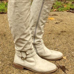 JustFab Women's White Knee High boots size 9